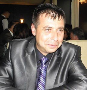 Станислав Николов